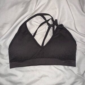 DFYNE Ignite Sports Bra